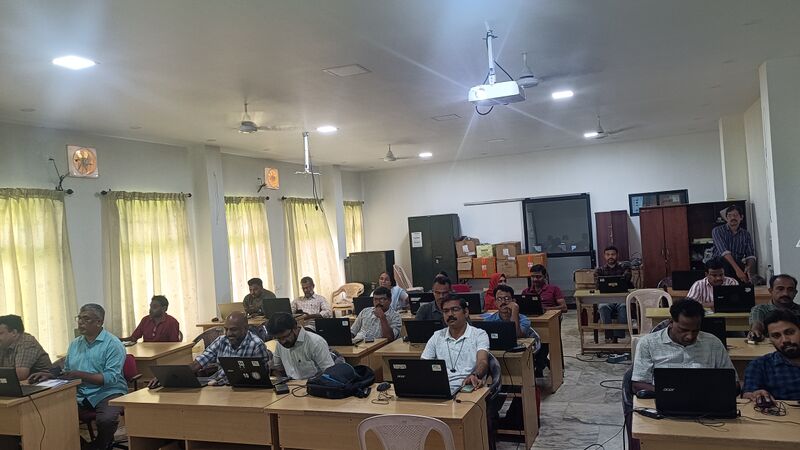 പ്രമാണം:Drcmlp training 8 5.jpg