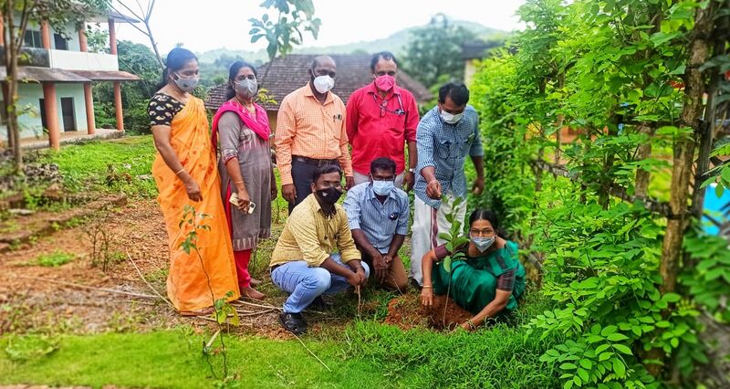 പ്രമാണം:OZONE DAY 2.jpg