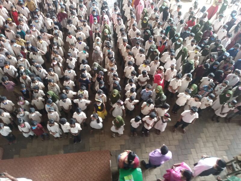 പ്രമാണം:19413 school assembly 6.jpeg