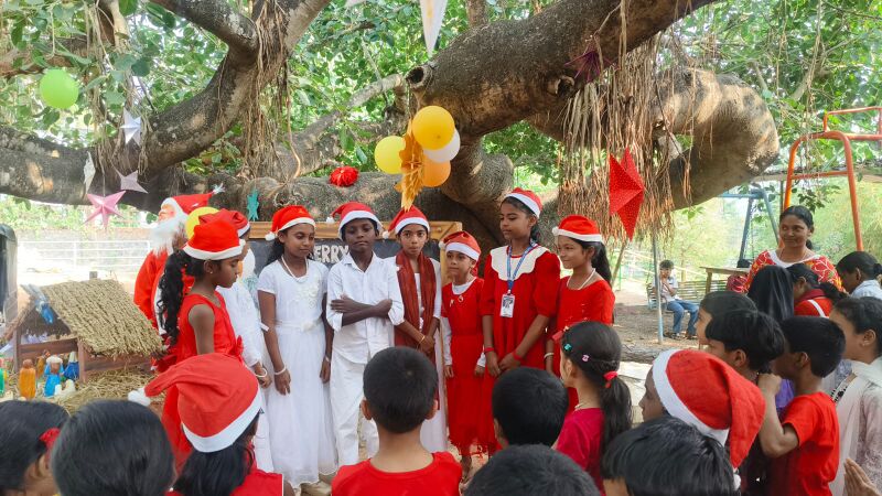 പ്രമാണം:19826 cristmas.jpeg