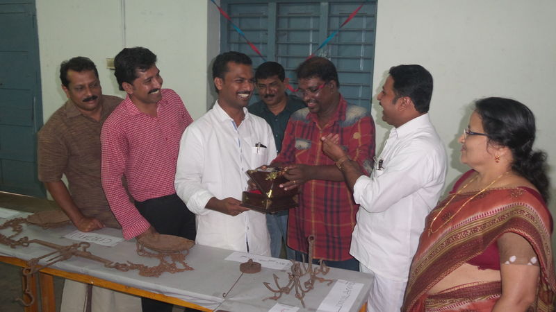 പ്രമാണം:20151120 104439.jpg