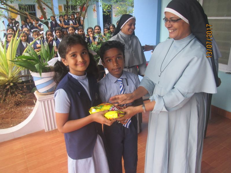 പ്രമാണം:24071 VD12.JPG