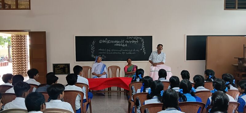 പ്രമാണം:35052 sc club 3.jpg