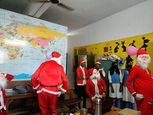 44018 christmas 2.jpg