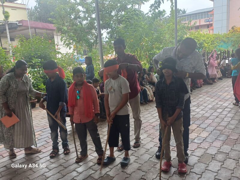 പ്രമാണം:44443 onam1 2025.jpeg