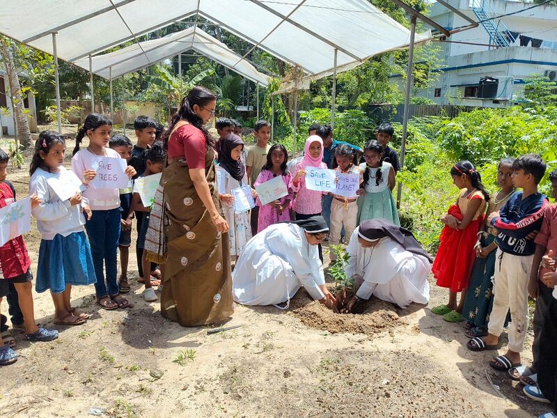 പ്രമാണം:IMG-34326-WORLD ENVIRONMENT DAY.jpg