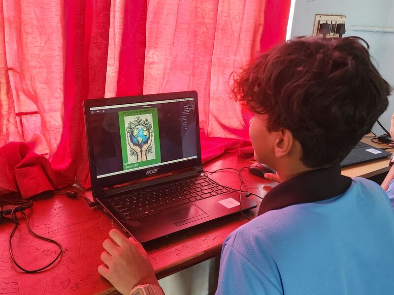 പ്രമാണം:13034 postermakin4.jpg