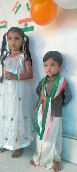 പ്രമാണം:18402 swadanthryadhinam 2021-22 38.jpg