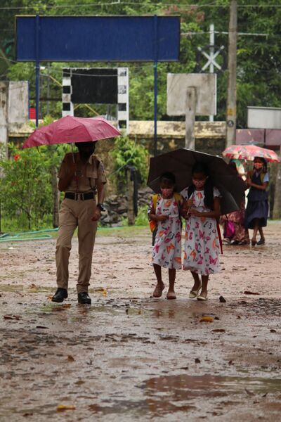 പ്രമാണം:T7 43065.jpeg