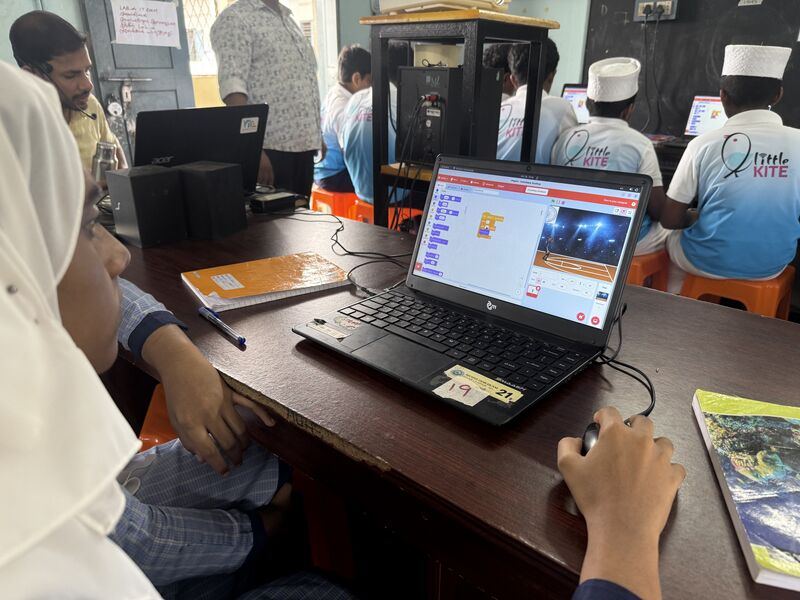 പ്രമാണം:19083 school level camp 8.jpg