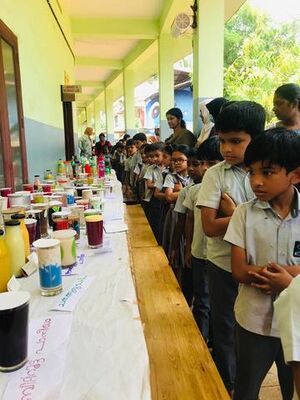 19856 Happy drink-2.jpg