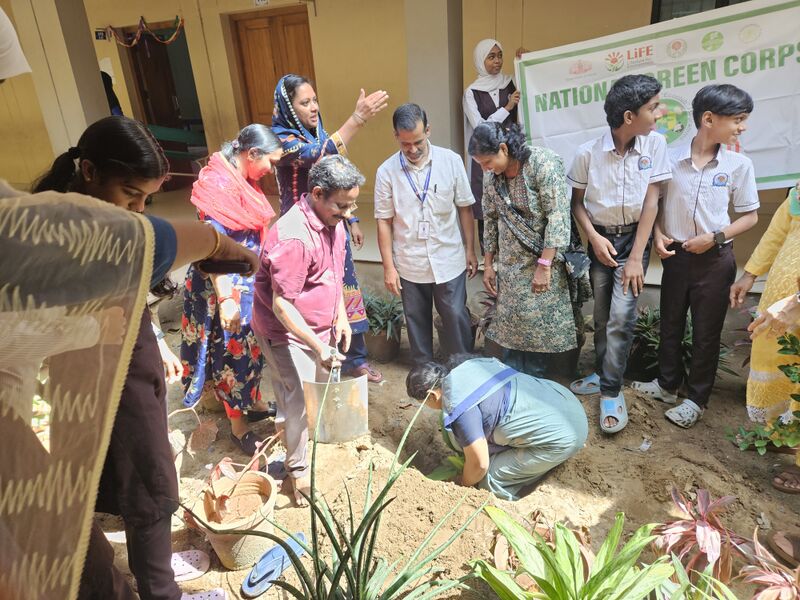 പ്രമാണം:23014 paristhithi dinam1.jpg