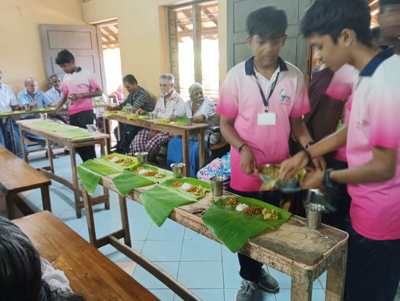 പ്രമാണം:44029 2553.jpg