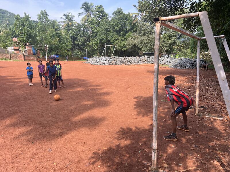 പ്രമാണം:13096-KNR-GOAL2026-BEST KICK.jpg