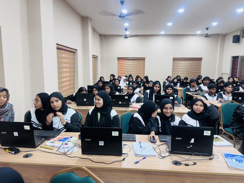 പ്രമാണം:16008 kitecamp 2025 4.resized.jpeg