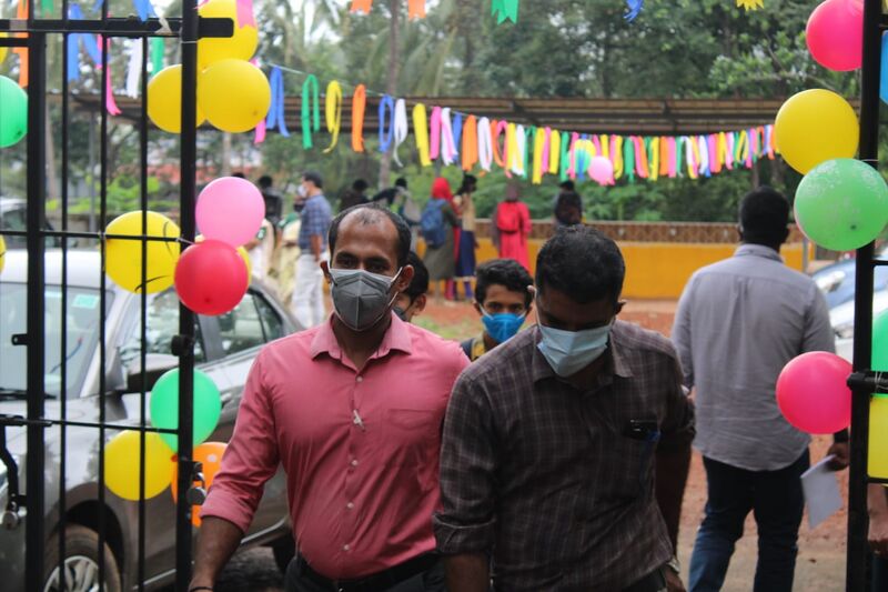 പ്രമാണം:19068 B2S 11.jpeg