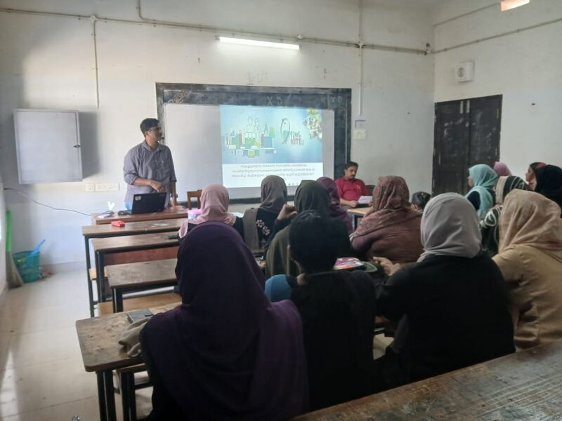 പ്രമാണം:19868-LK Priliminary camp-2025-parents meeting1.jpg