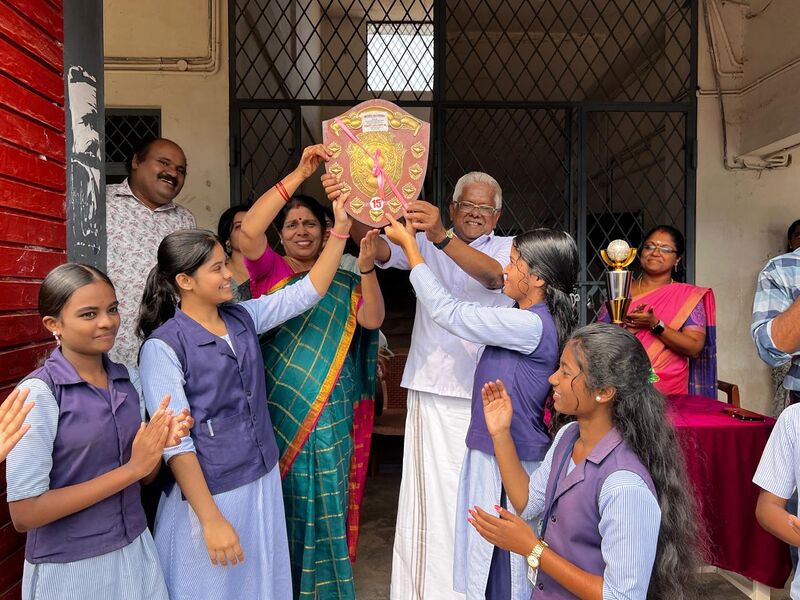 പ്രമാണം:21060 khs vijayam 2.jpg