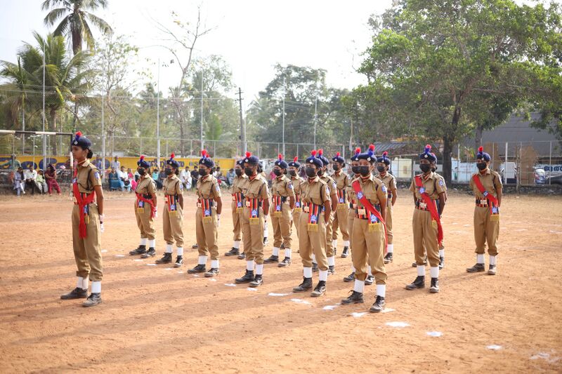 പ്രമാണം:34024 23-24 Spc1.jpg