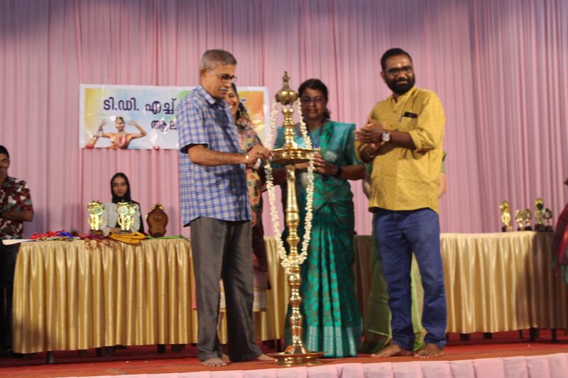 പ്രമാണം:35013 anual day 1.jpeg