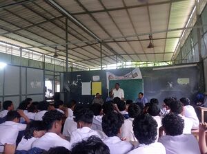 35502 schoolclub.jpg