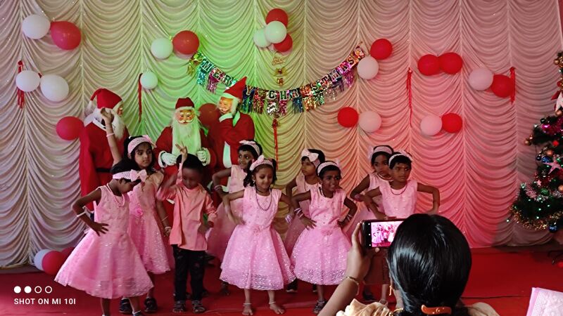 പ്രമാണം:39055 xmas (3).jpeg