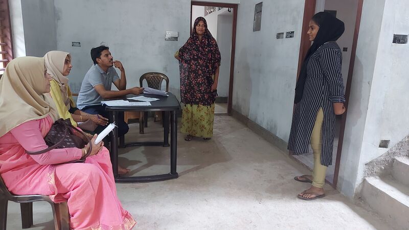 പ്രമാണം:47045-housevisit 22-3.jpg