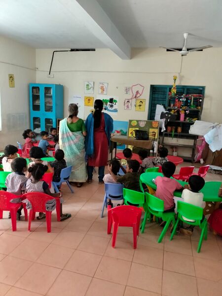 പ്രമാണം:GLPS- PPLY-41519.jpg