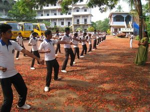 Iy8MG 3518.resized.JPG