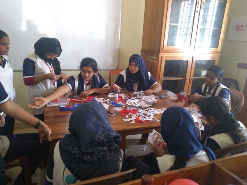 പ്രമാണം:Lk school .jpg