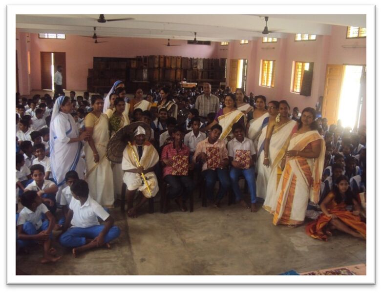 പ്രമാണം:Onam 16 35052 (2).jpg