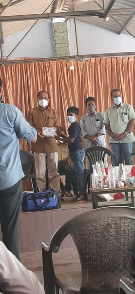 പ്രമാണം:Rashtreeya abhyan akshajan iringannur west.jpg