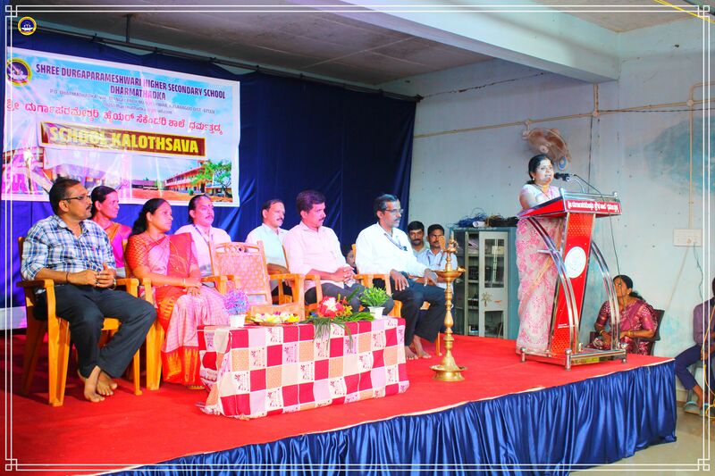 പ്രമാണം:11051SCHOOLKALOTHSAVA20242.jpg
