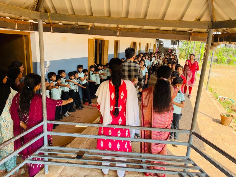 പ്രമാണം:122323 pledge.jpg