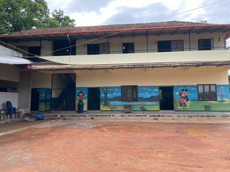 പ്രമാണം:13437 school.jpeg