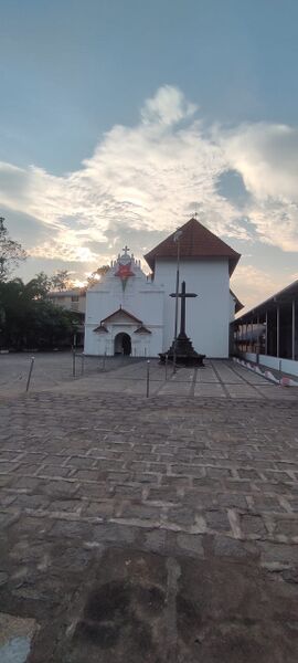 പ്രമാണം:26074 church.jpeg