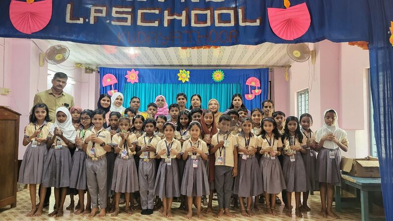 പ്രമാണം:29228 mmmmela.jpg