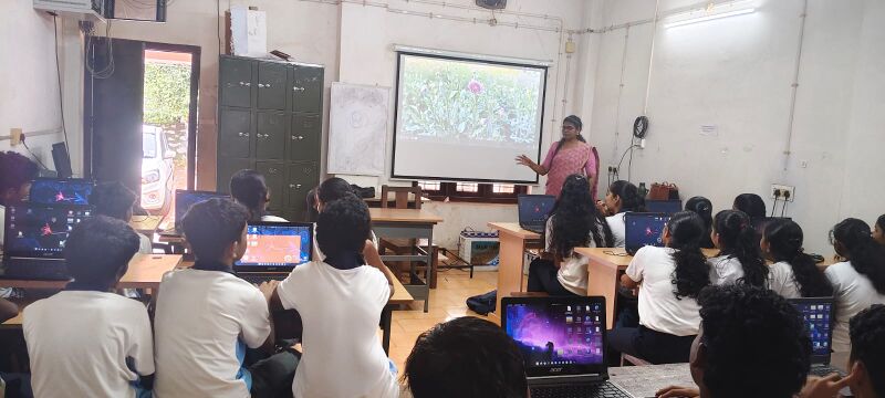 പ്രമാണം:31035-LKSchoolCamp1-2.jpeg