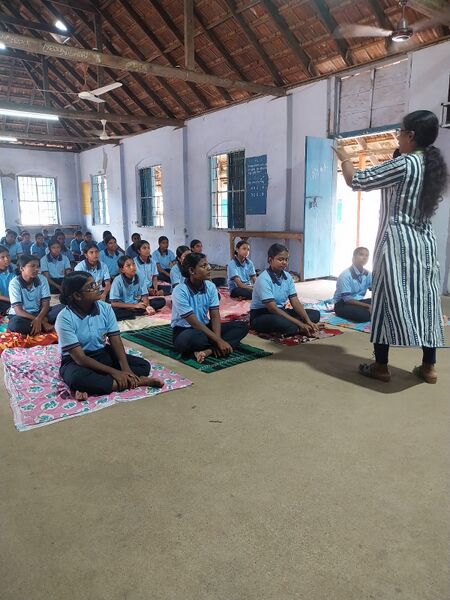 പ്രമാണം:34041 y264.jpg