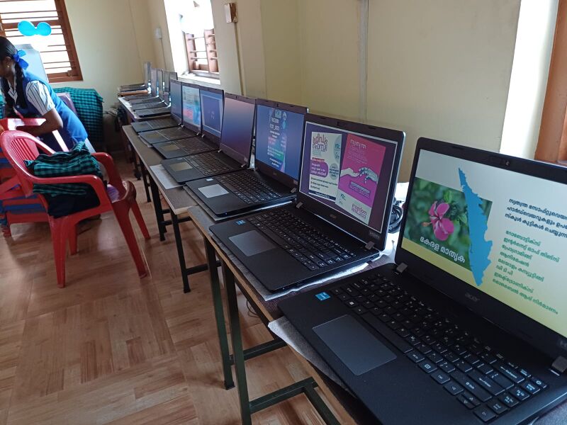 പ്രമാണം:35006 hitech 1.jpeg