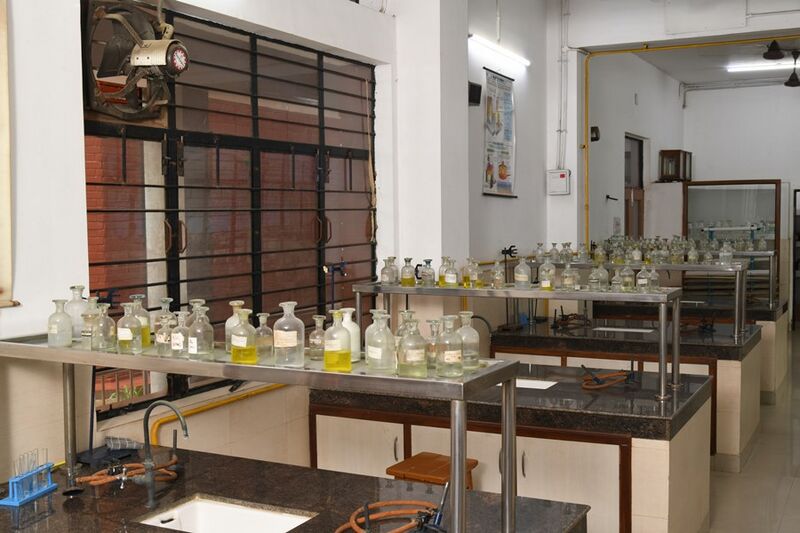 പ്രമാണം:43461 - SCIENCE LAB.jpg