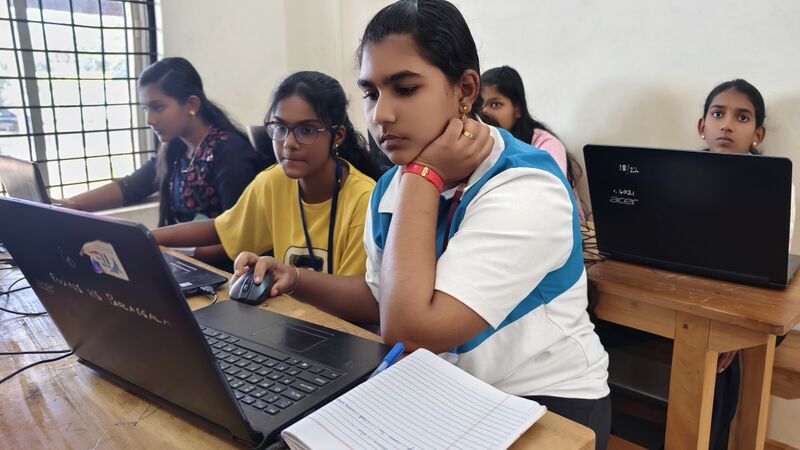 പ്രമാണം:DRC TVM LK Subjilla trng11.jpg