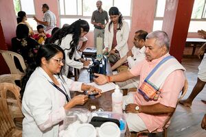 11007 MedicalCamp 111.JPG