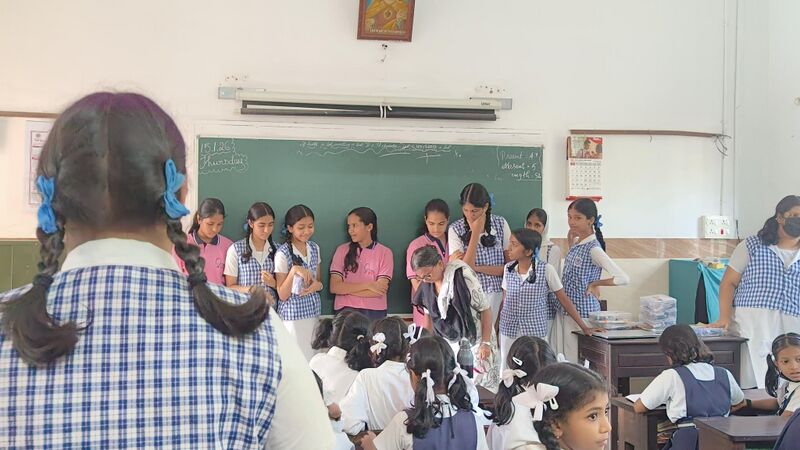 പ്രമാണം:16002 robotraing 9.jpg