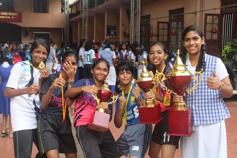 പ്രമാണം:16002 sportswinners9 24.jpg