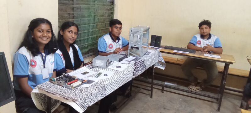 പ്രമാണം:21098-robo fest-2.jpg