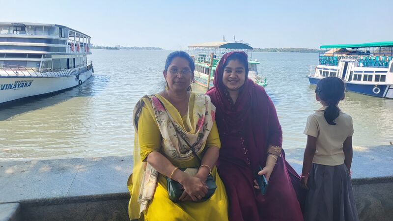 പ്രമാണം:29228 TU1.jpg