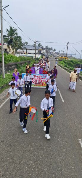 പ്രമാണം:44223 shishu rally 25.jpg