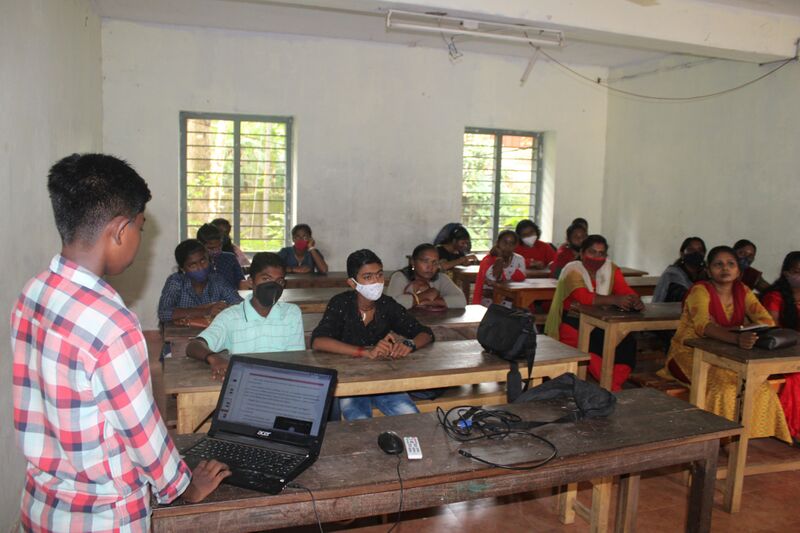 പ്രമാണം:45032-KTM-LKCS22-3 - gvhss kanakkary.jpg