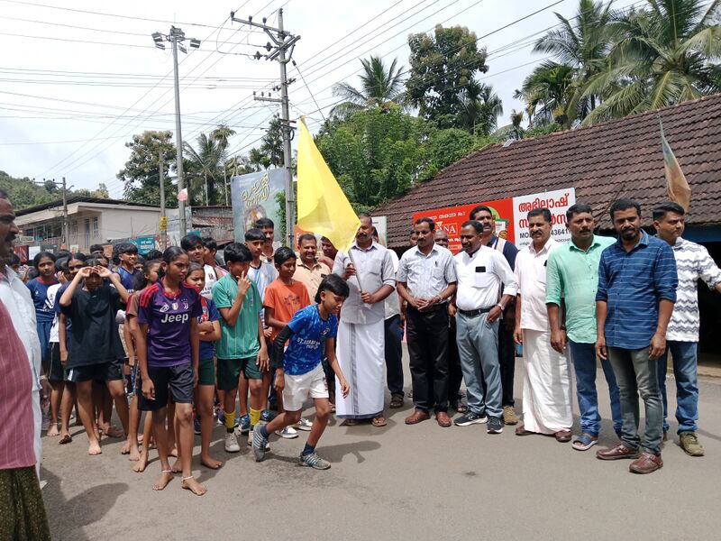 പ്രമാണം:15044 marathan.jpg